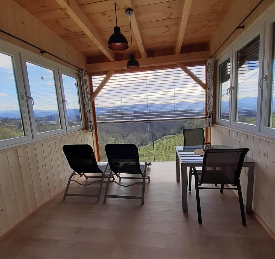Ferienhaus Urschitz Eichberg エクステリア 写真