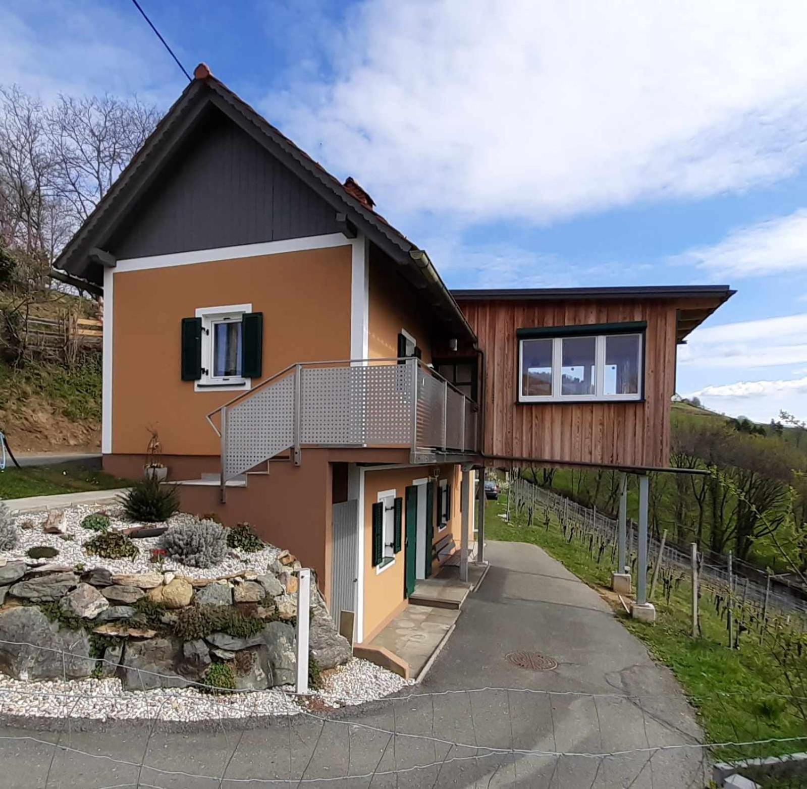 Ferienhaus Urschitz Eichberg エクステリア 写真